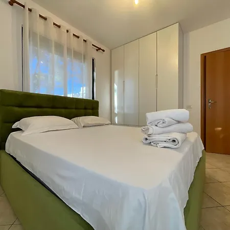 Appartamento Beachfront 2br Sea View - By Enjoy Travel