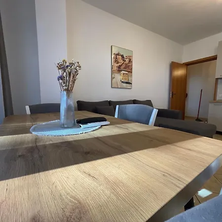 Appartamento Beachfront 2br Sea View - By Enjoy Travel Golem (Tirana)