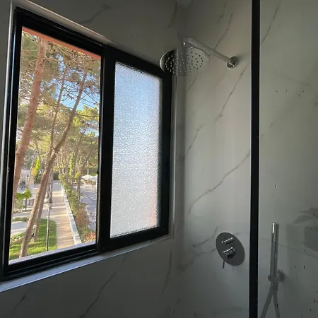 Appartamento Beachfront 2br Sea View - By Enjoy Travel Golem (Tirana)